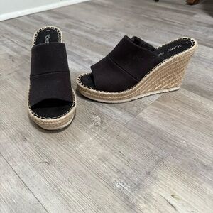 TOMS Black Canvas Espadrille Wedge Slides